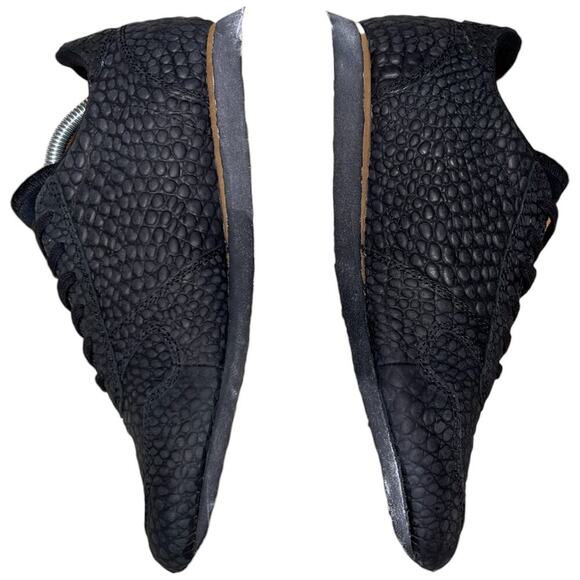 WODEN Ydun Croco II Sneaker Women Size US 5.5 Black Textured Leather Shoe *READ - Picture 12 of 16